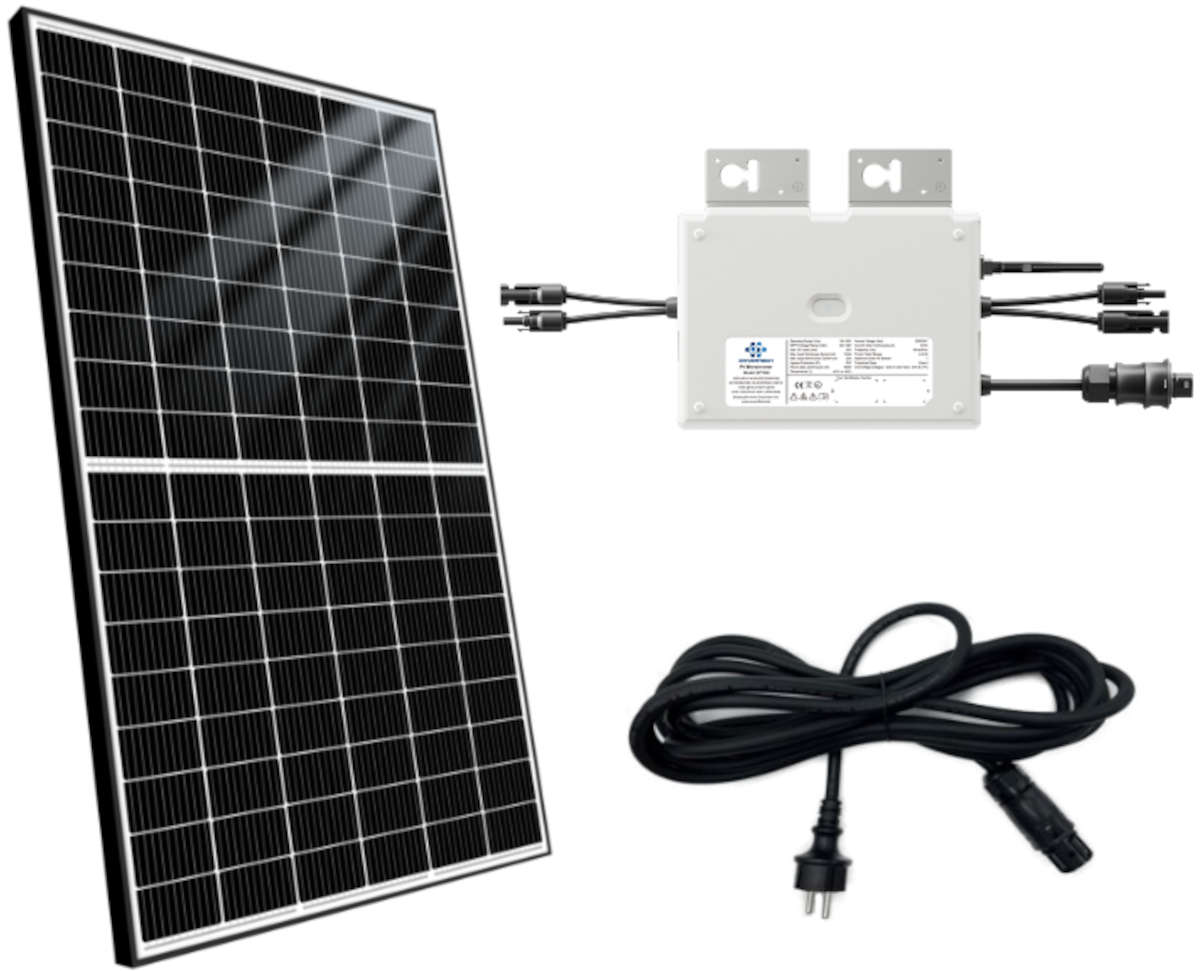 Balkonkraftwerk Basic Innovation 450Wp, 10m Kabel, Komplettset, vor weißem Hintergrund