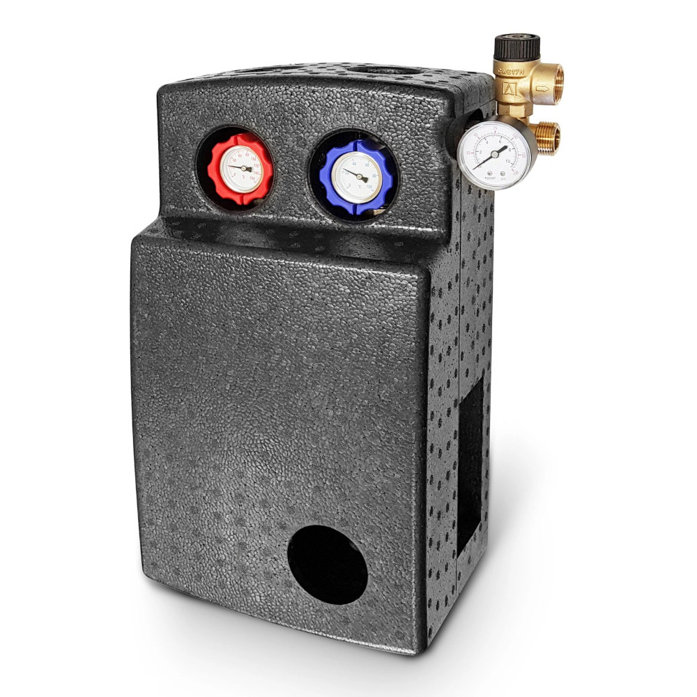 Sunex AMP 2.0 Komplettset 6 Flachkollektoren Aufdach | Solar Perfect Sunex AMP 2.0 Komplettset 6 Flachkollektoren Aufdach, Solarstation GPS PWM, vor weißem Hintergrund